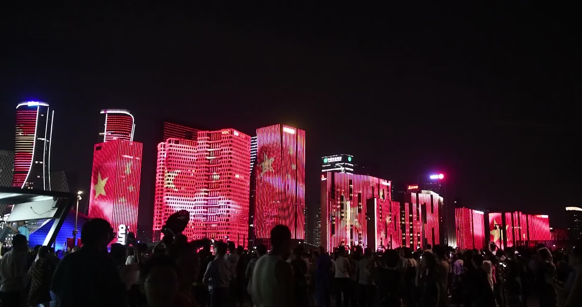 杭州城市阳台灯光秀视频的预览图