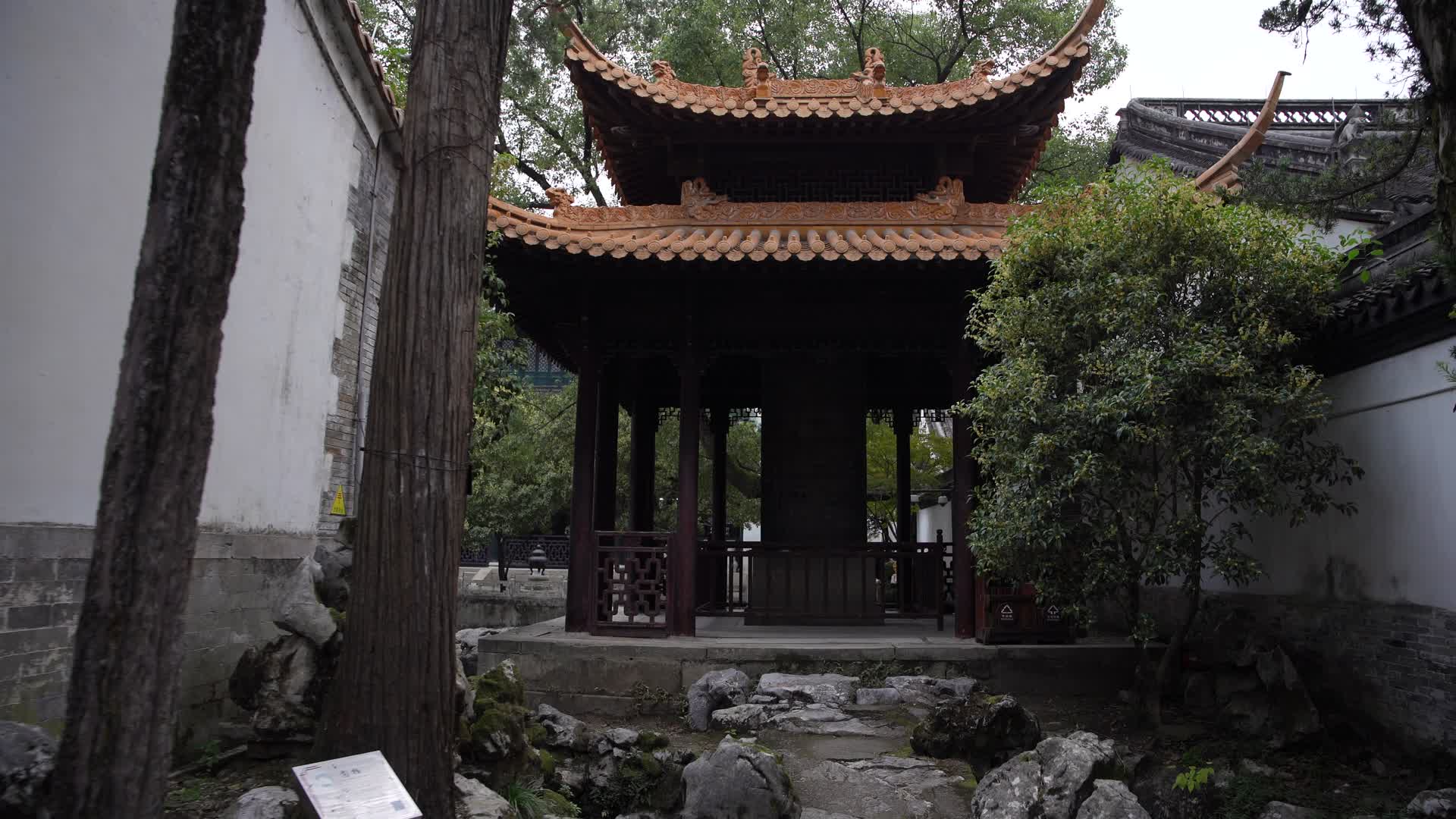 杭州西湖景区文澜阁风景视频的预览图