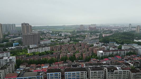 城市航拍湖北荆州城市风光视频的预览图