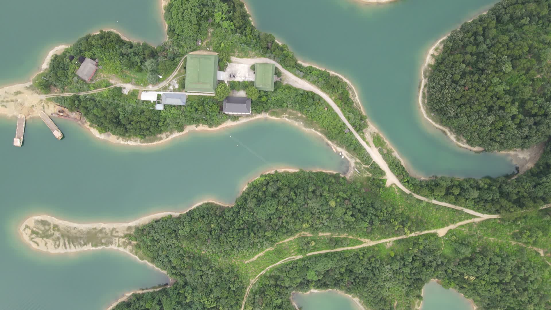 航拍湖北洈水风景区4A景区视频的预览图