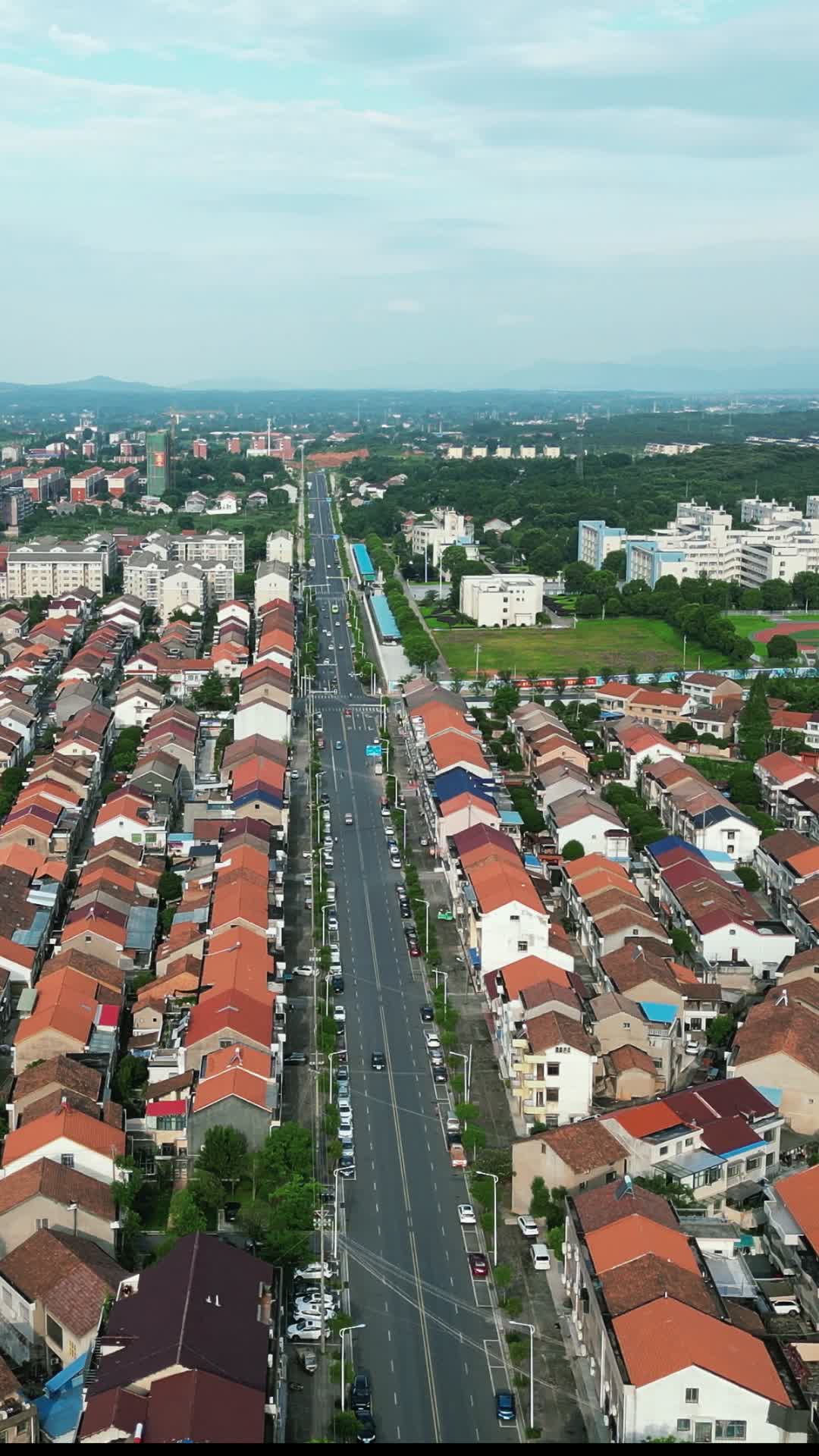 湖南临澧县城市交通竖屏航视频的预览图