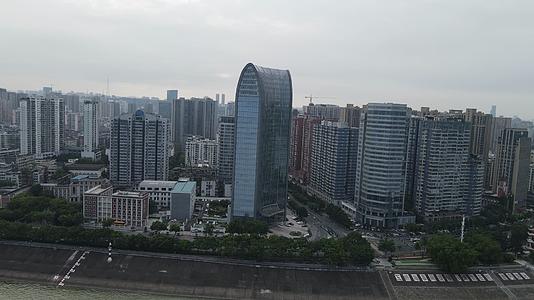 城市航拍湖北宜昌中国建设银行西陵一路视频的预览图