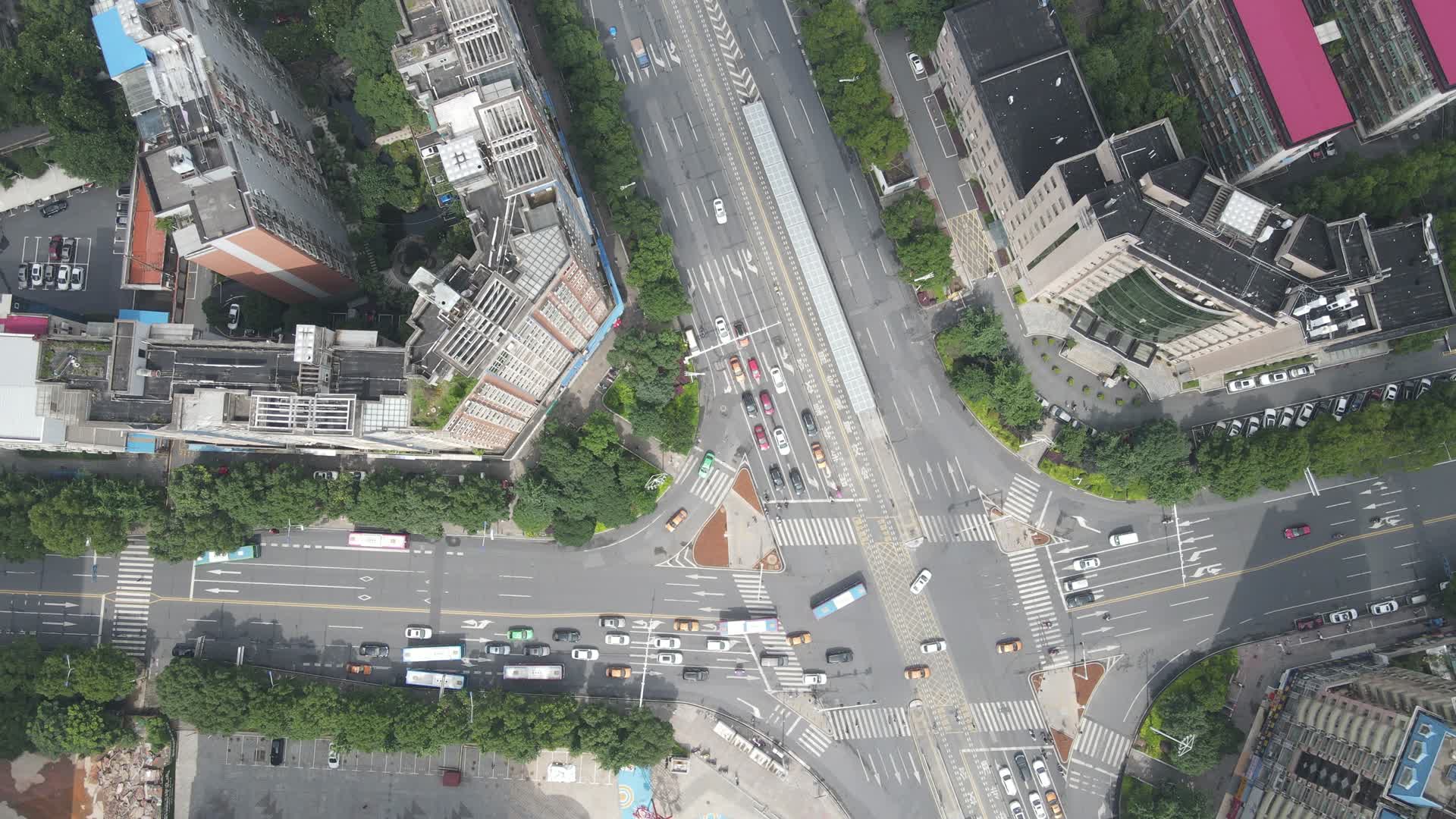 湖南株洲城市风光地标建筑航拍视频的预览图