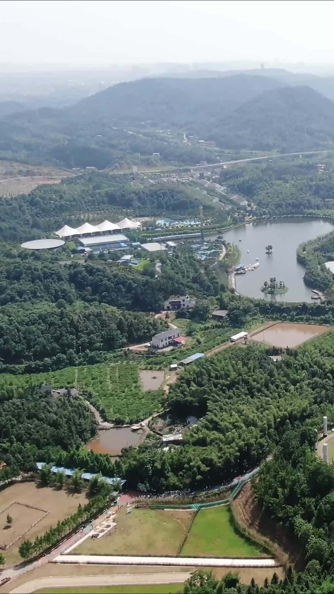旅游景区湖南湘潭盘龙大观园视频的预览图