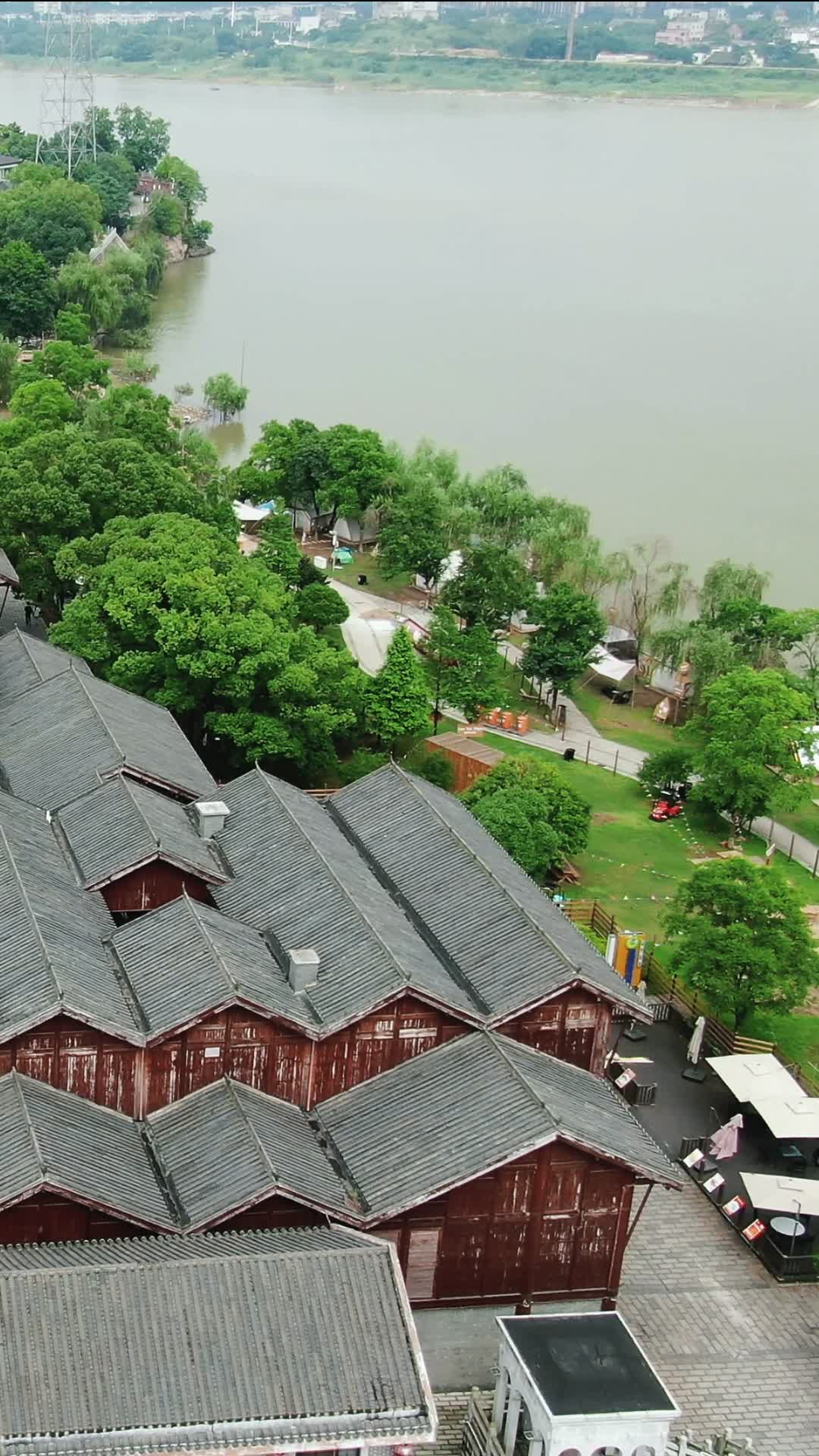 湖南湘窑湾历史文化街区竖屏航拍视频的预览图