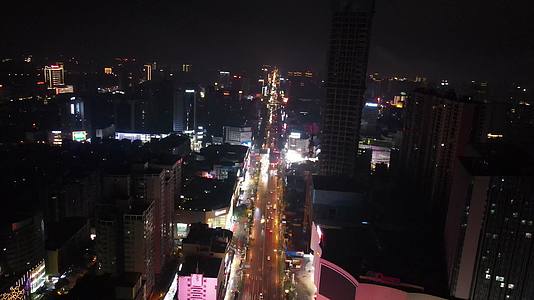 航拍城市夜景交通湖南岳阳视频的预览图