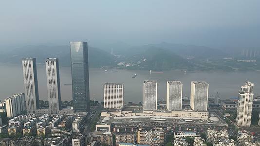 湖北宜昌城市风光航拍视频的预览图