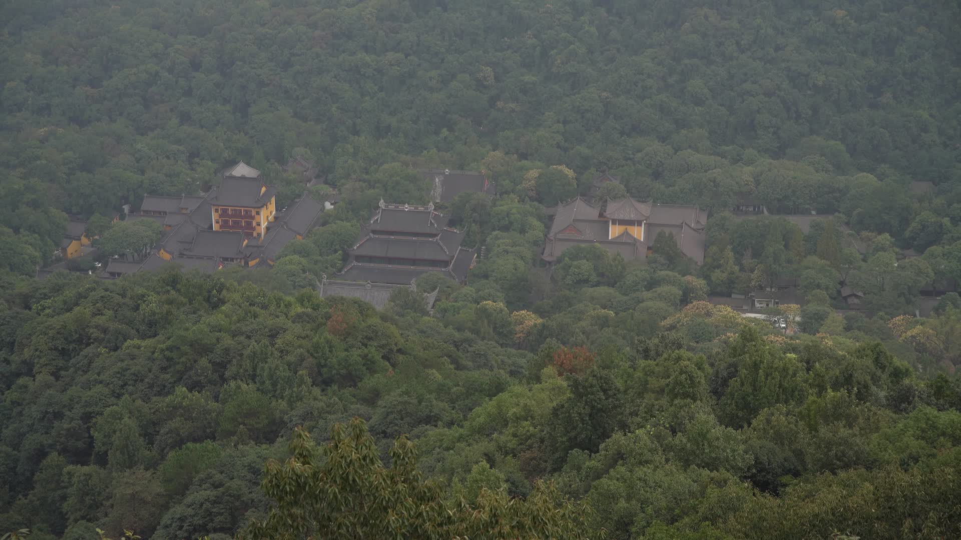 杭州灵顺寺天下第一财神庙视频的预览图