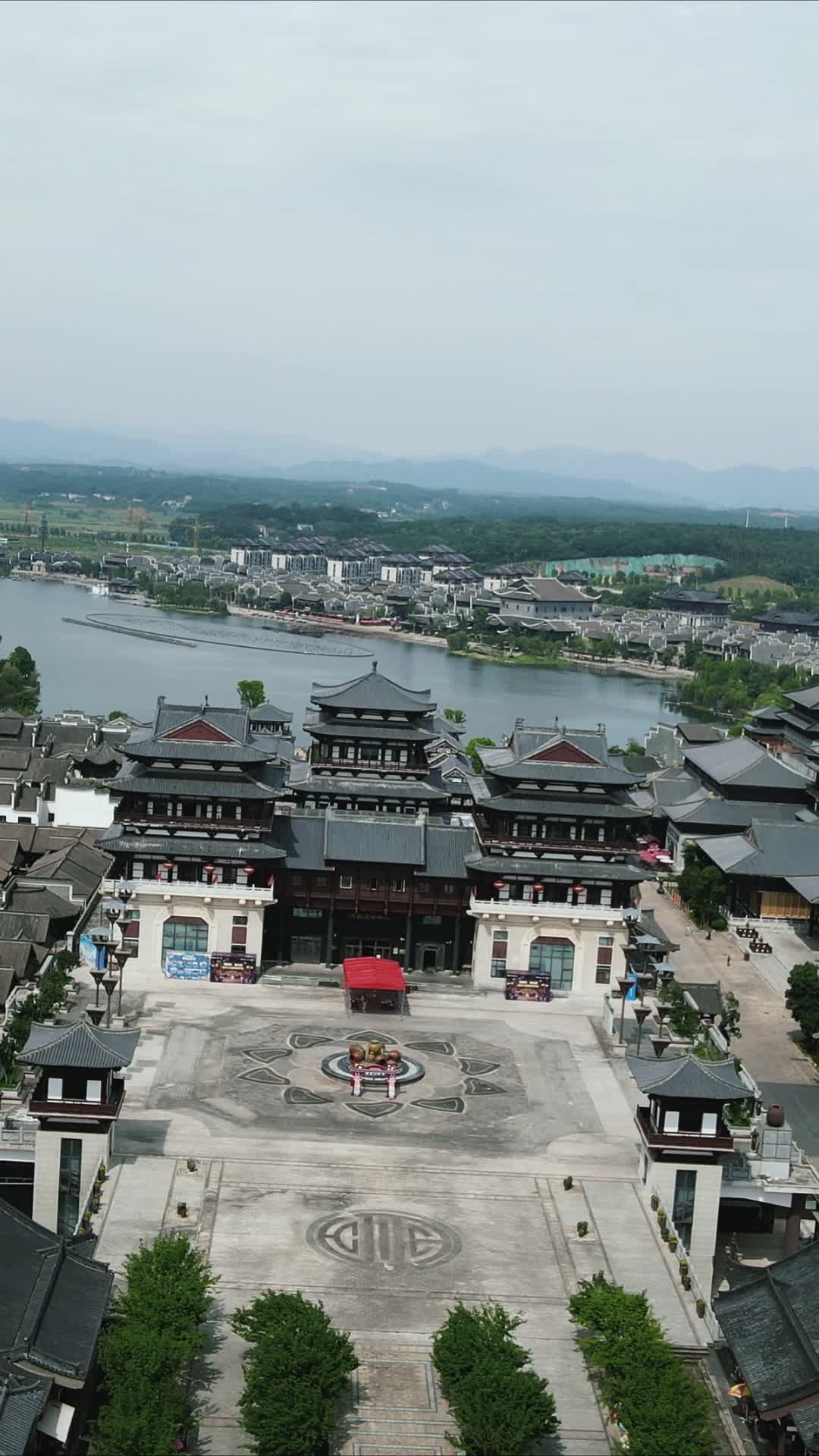 湖南长沙窑埠古镇竖屏航拍视频的预览图