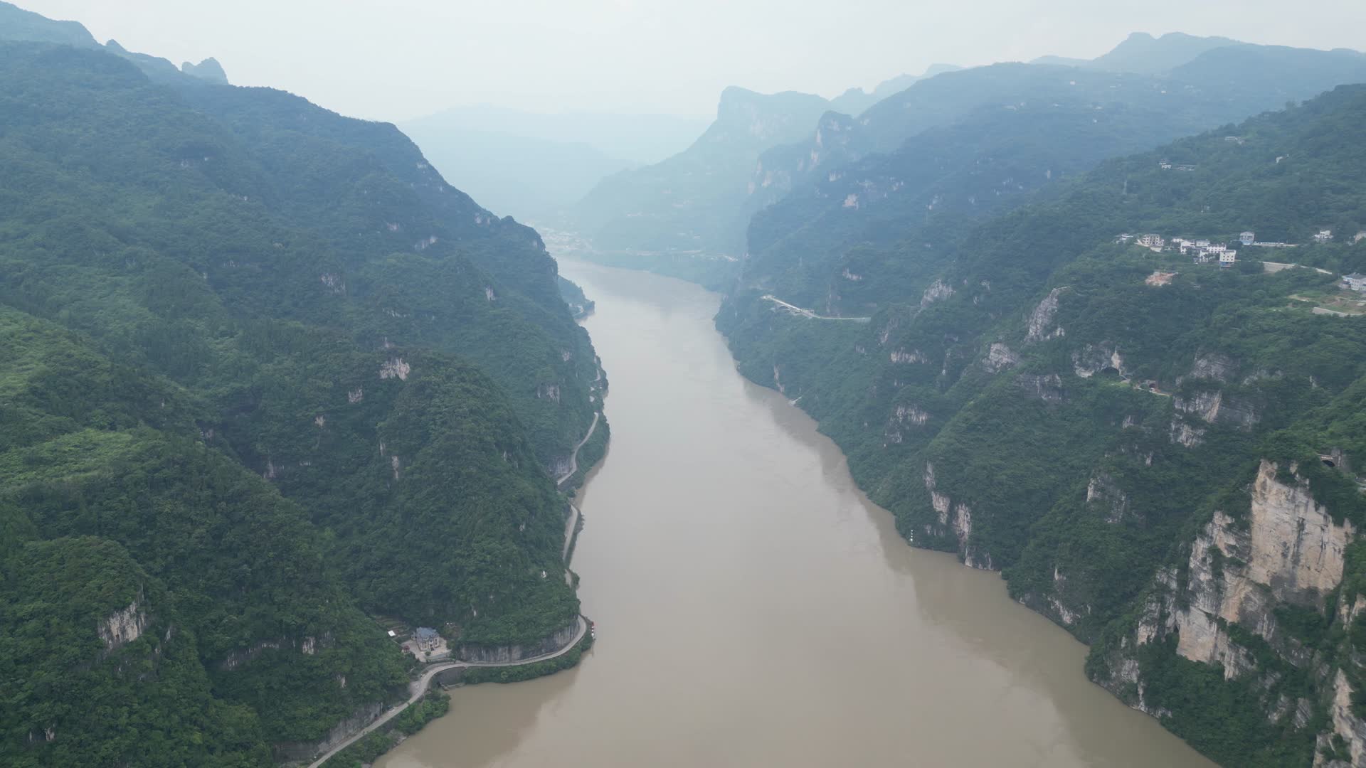 湖北宜昌三峡人家5A景区航拍视频的预览图