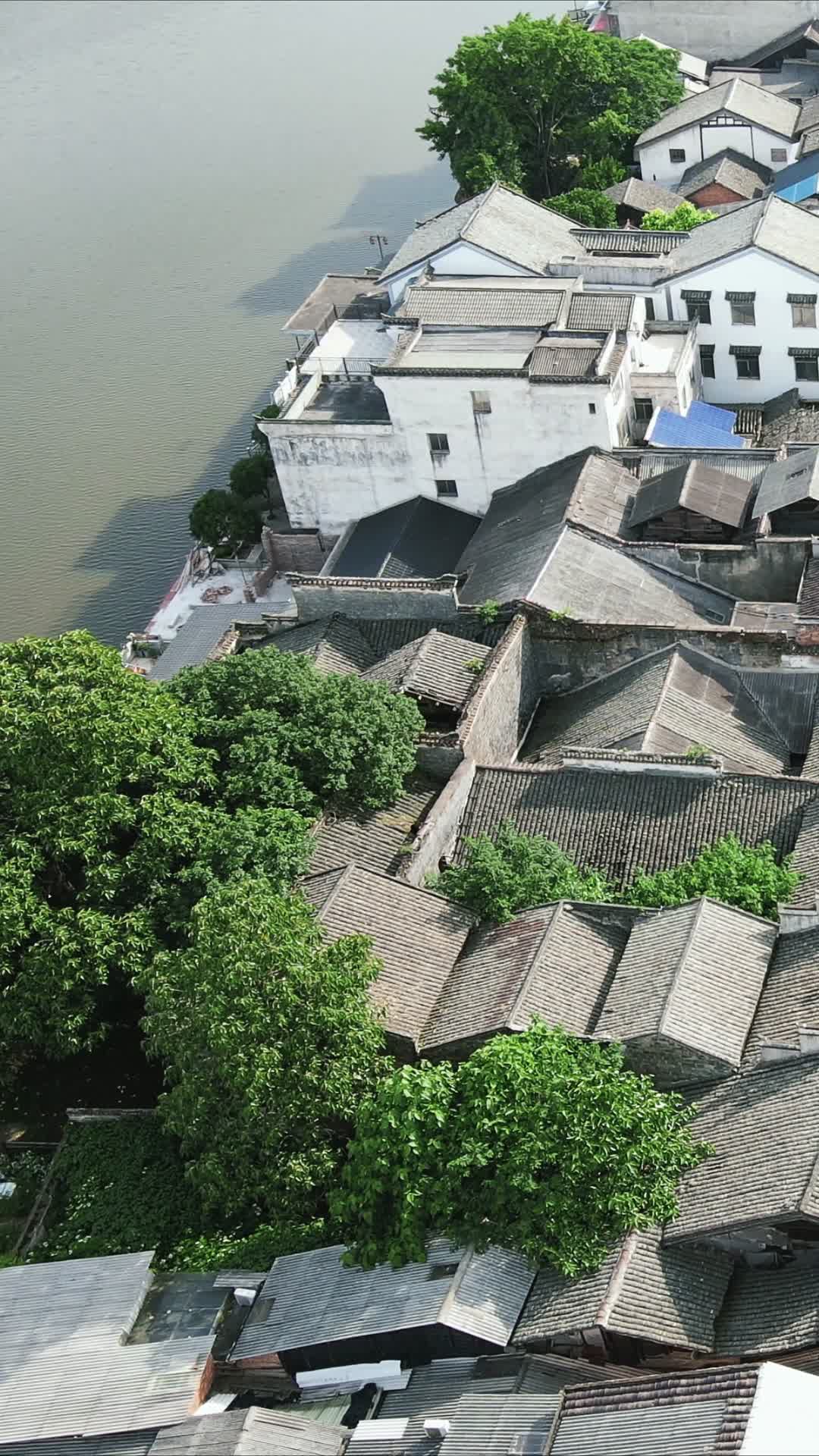 湖南长沙靖港古镇4A景区竖屏航拍视频的预览图