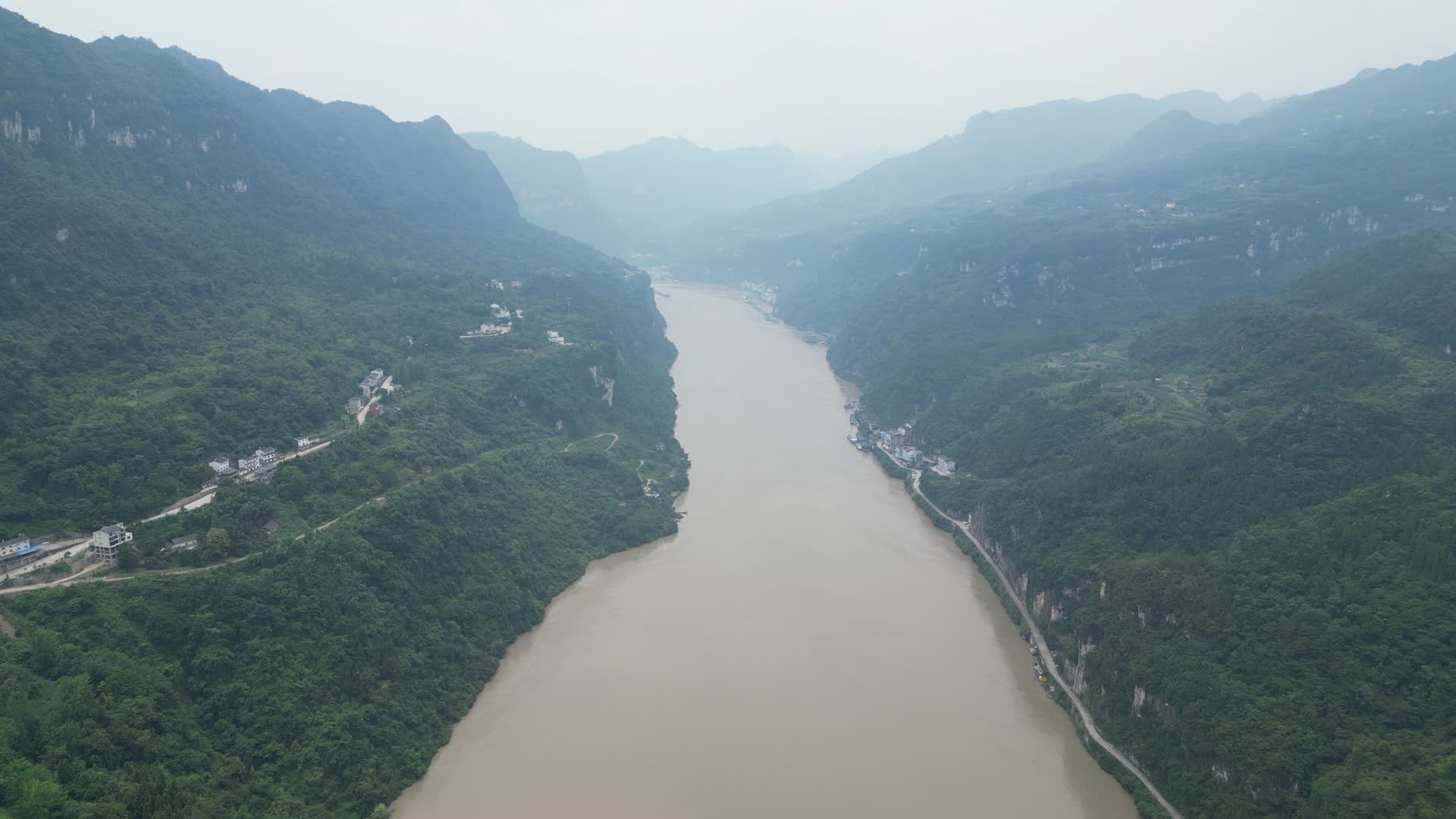 湖北宜昌三峡风景航拍视频的预览图