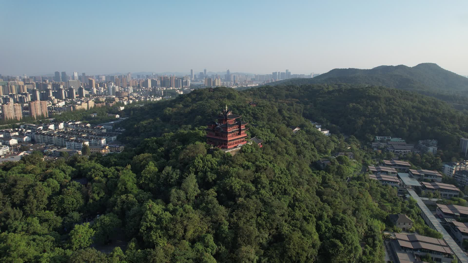 杭州吴山景区城隍阁航拍视频的预览图