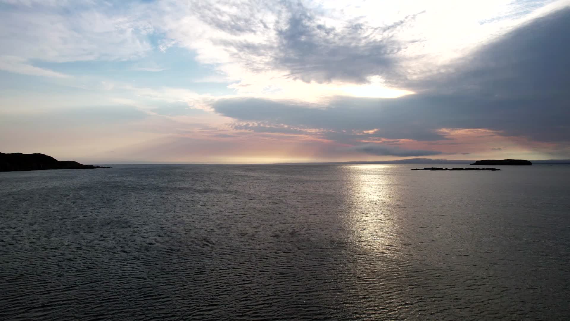 大西洋无人机旅行视频的预览图