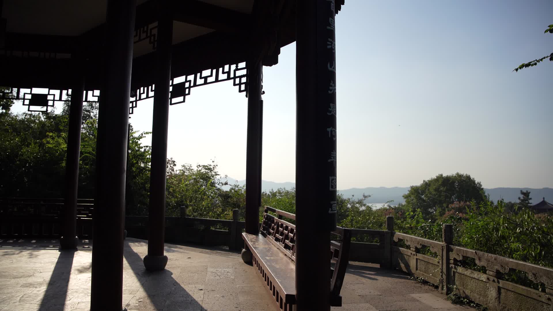 杭州吴山景区江湖汇观视频的预览图