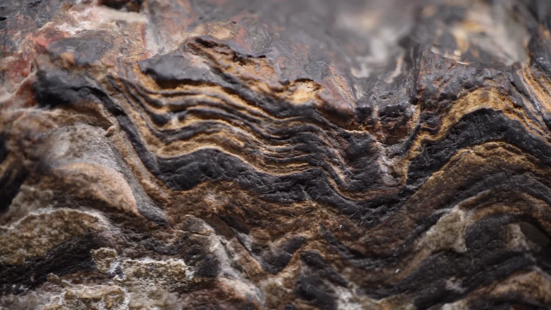 金矿铜矿铁矿矿石视频的预览图