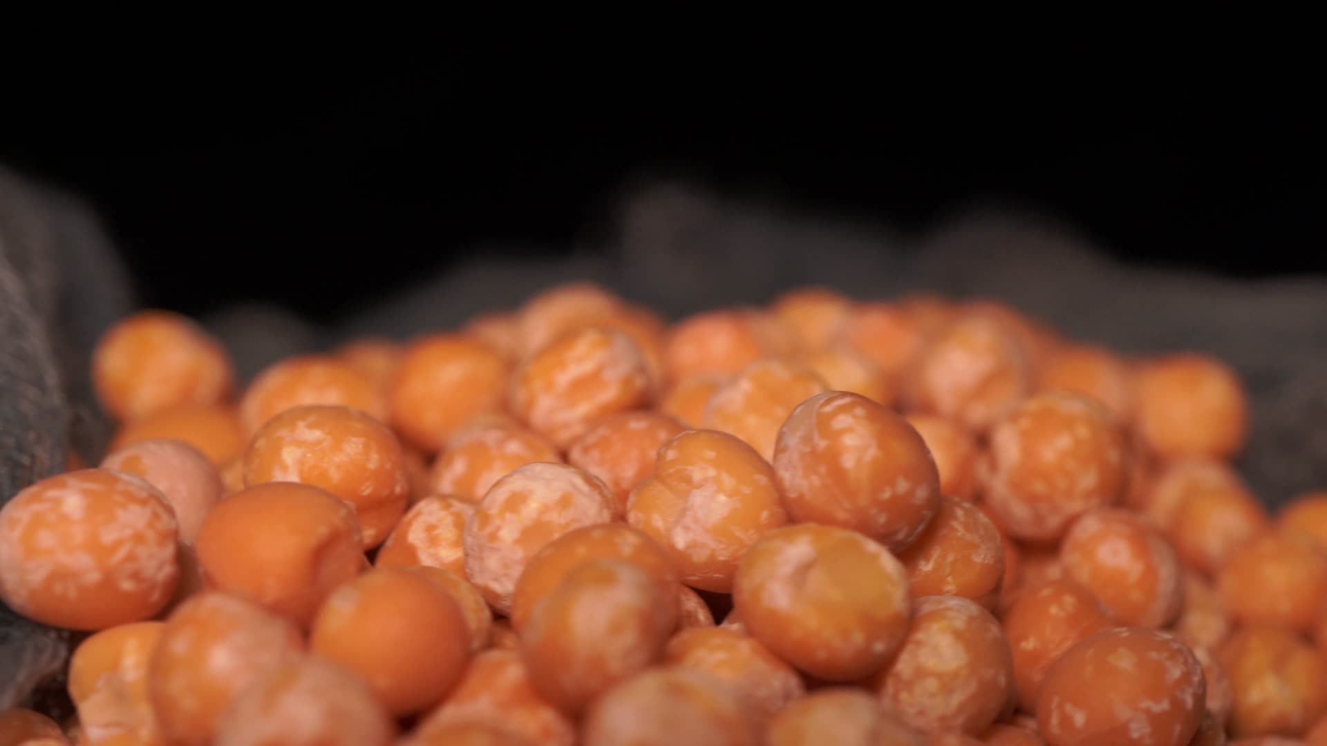 黄豆粗粮杂粮健康视频的预览图