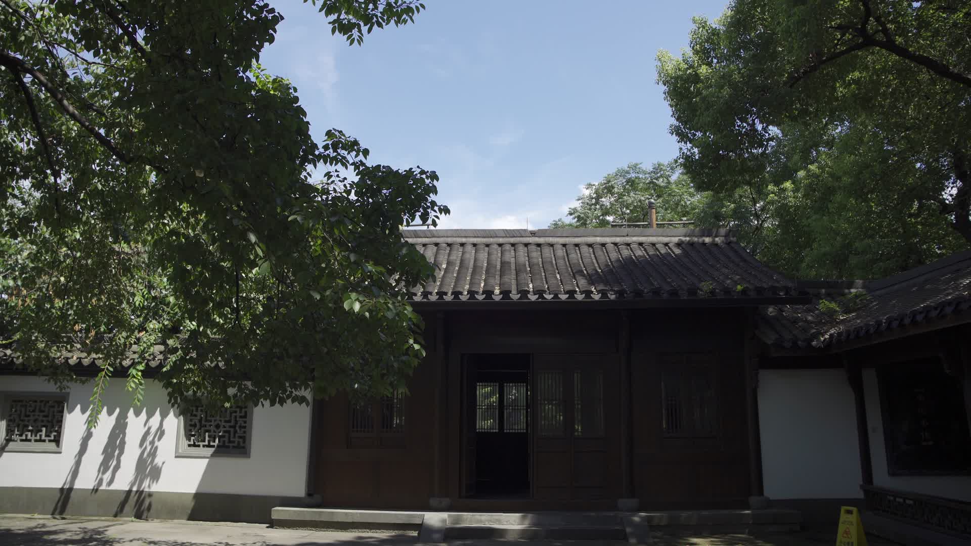 杭州吴山景区伍子胥伍公庙视频的预览图