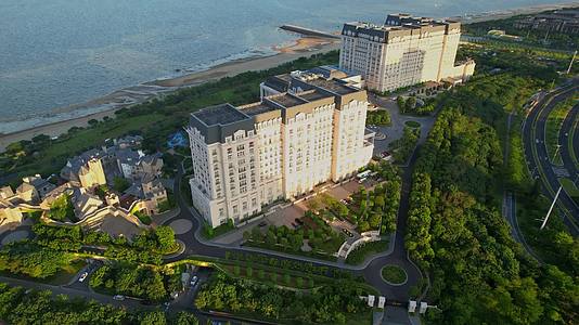 厦门航拍同安海景酒店景观视频的预览图