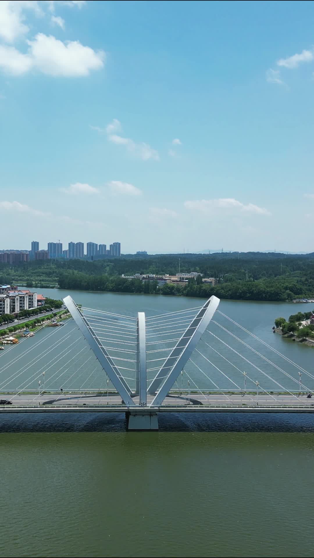 航拍湖北随州厥水河一桥视频的预览图