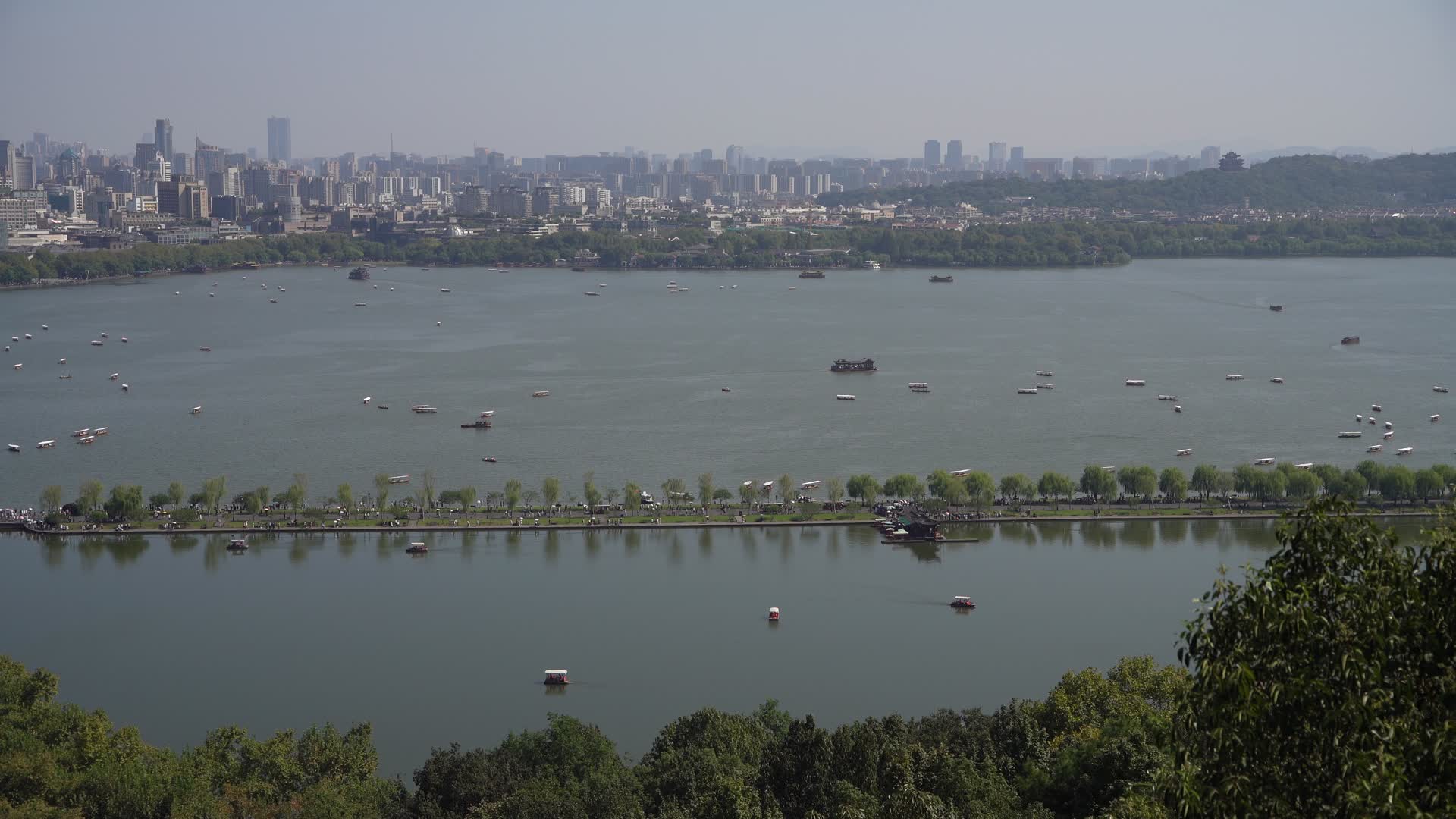 杭州西湖宝石山景区视频的预览图