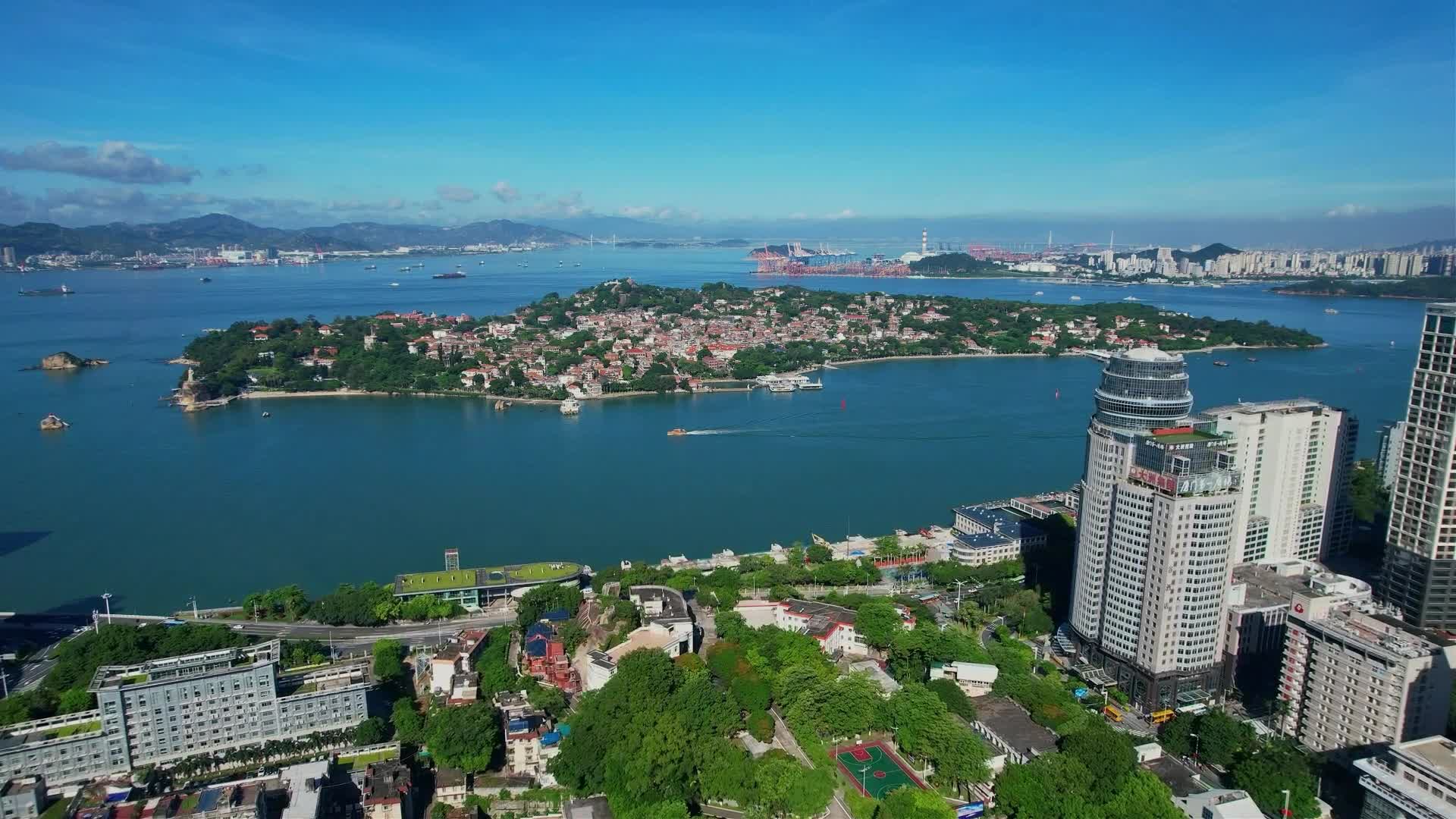 厦门航拍城市建筑风光合集视频的预览图