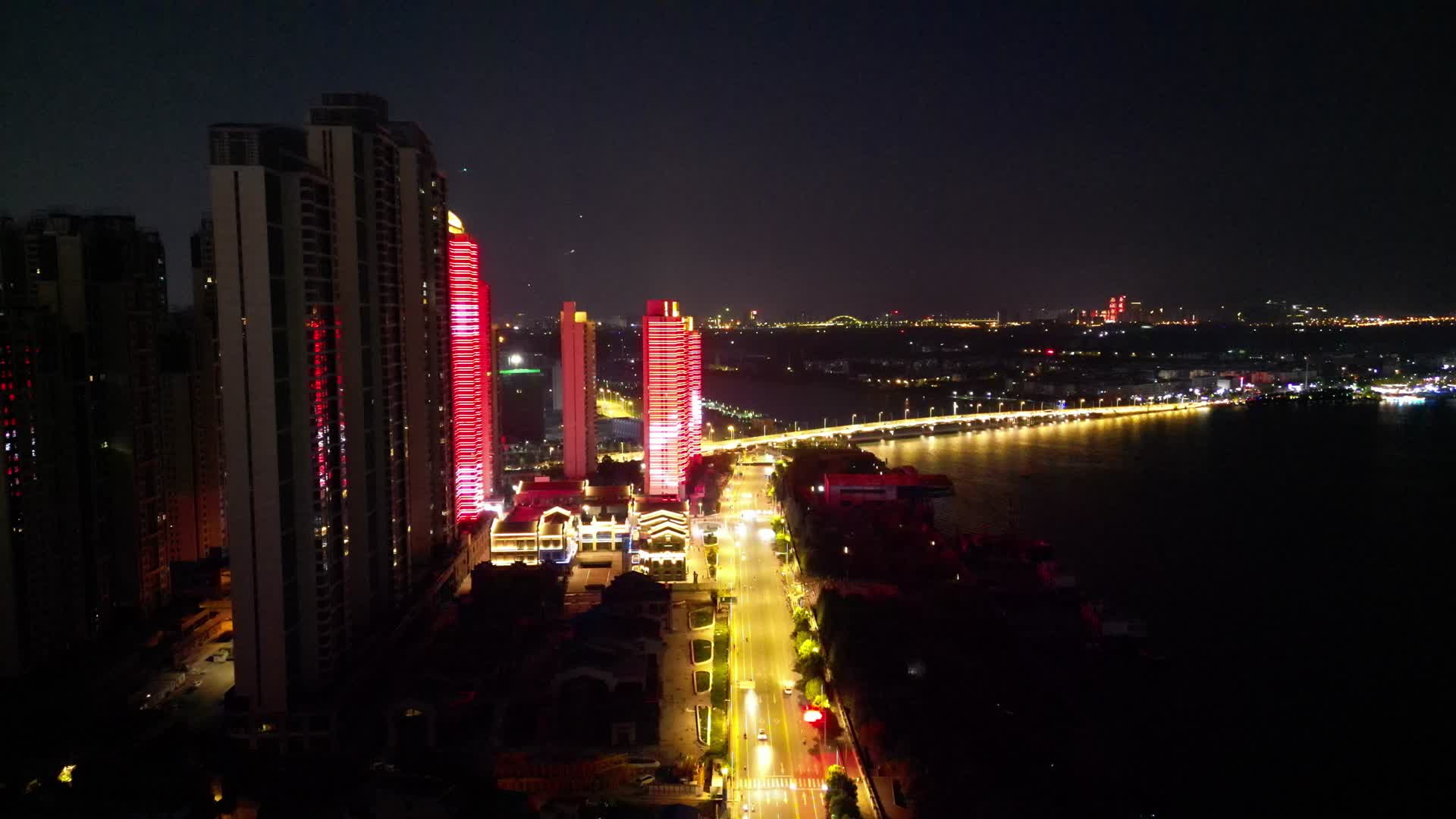 湖北襄阳城市夜景灯光航拍视频的预览图