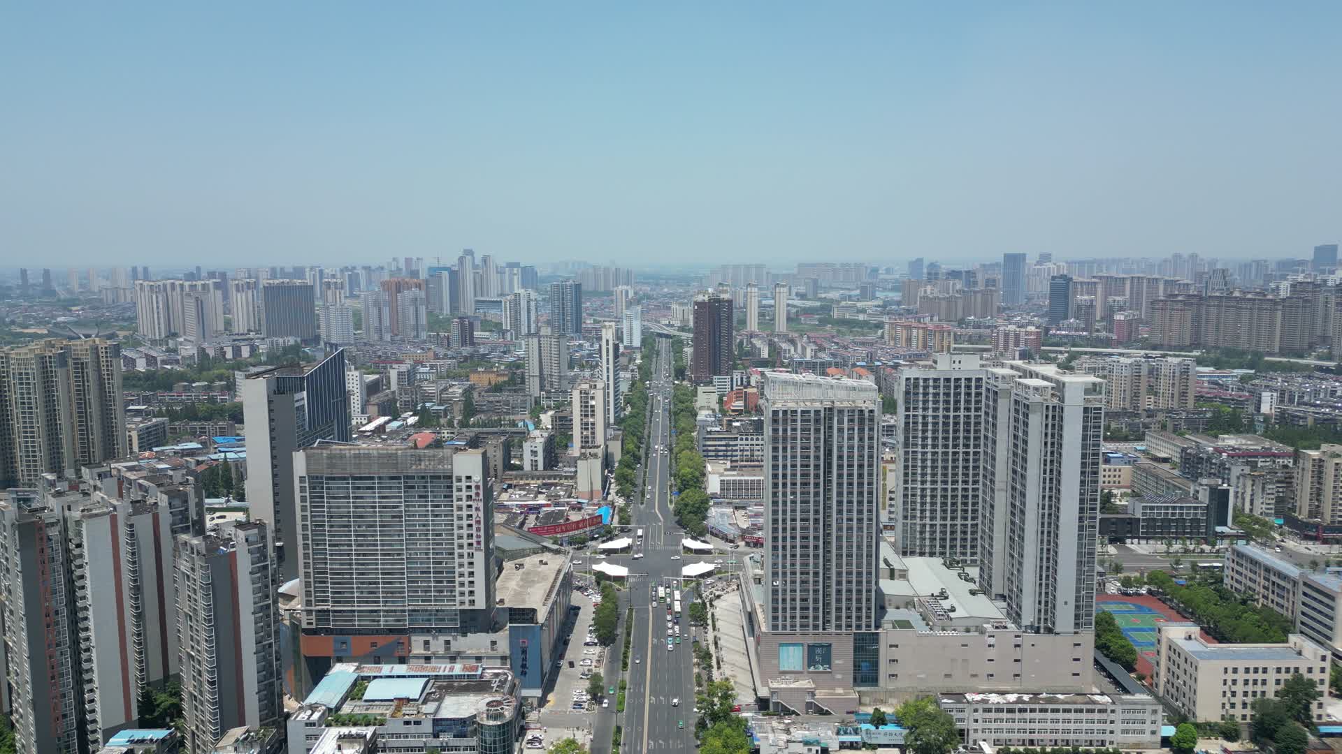湖北襄阳城市建设航拍天际线视频的预览图