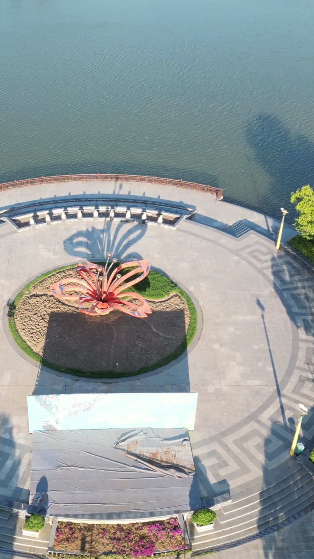 航拍湖北孝感金卉庄园4A景区视频的预览图