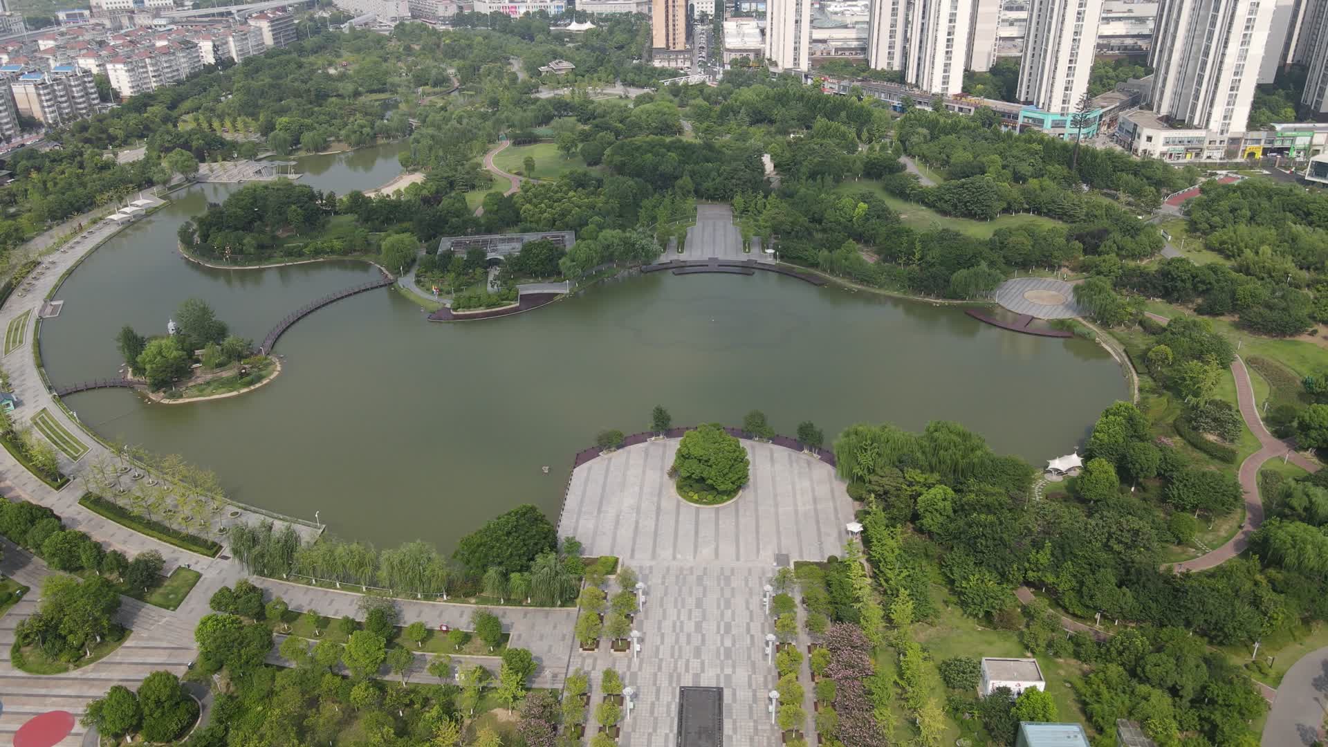 湖北襄阳紫贞公园航拍视频的预览图