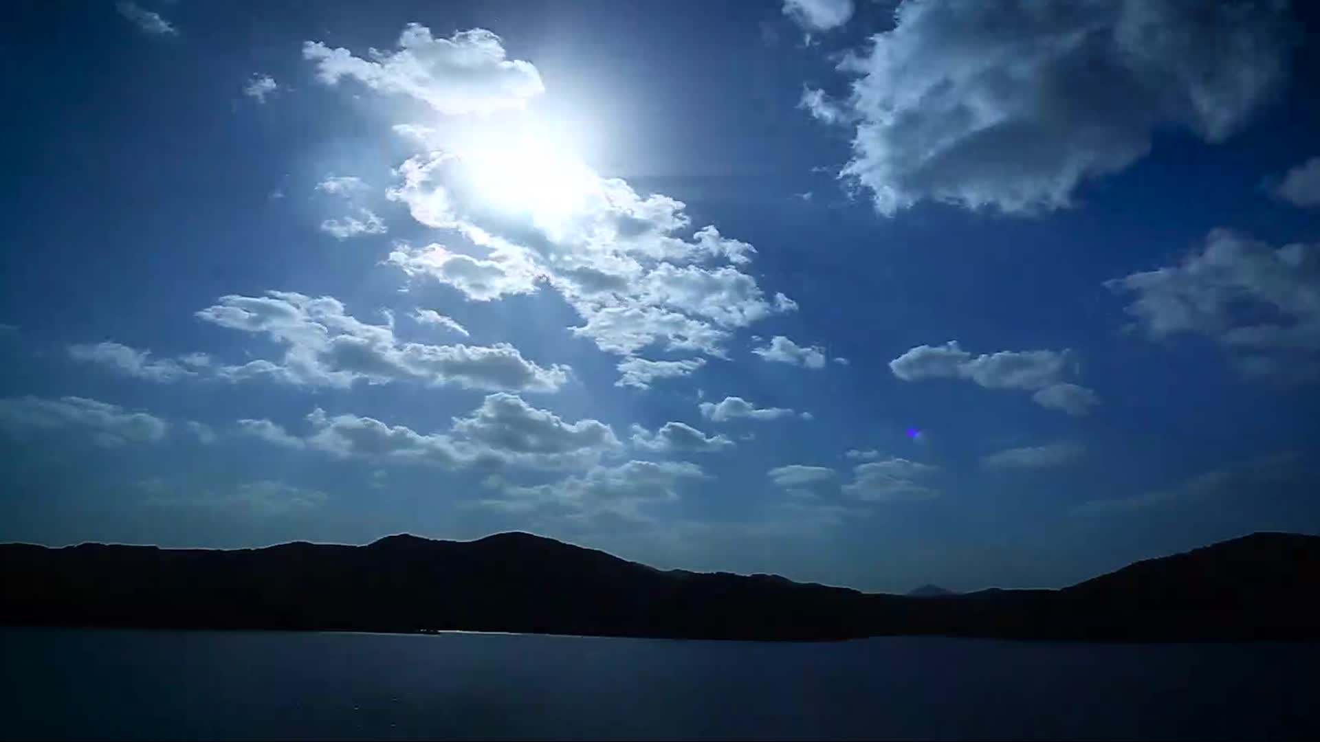 天空云朵太阳视频的预览图