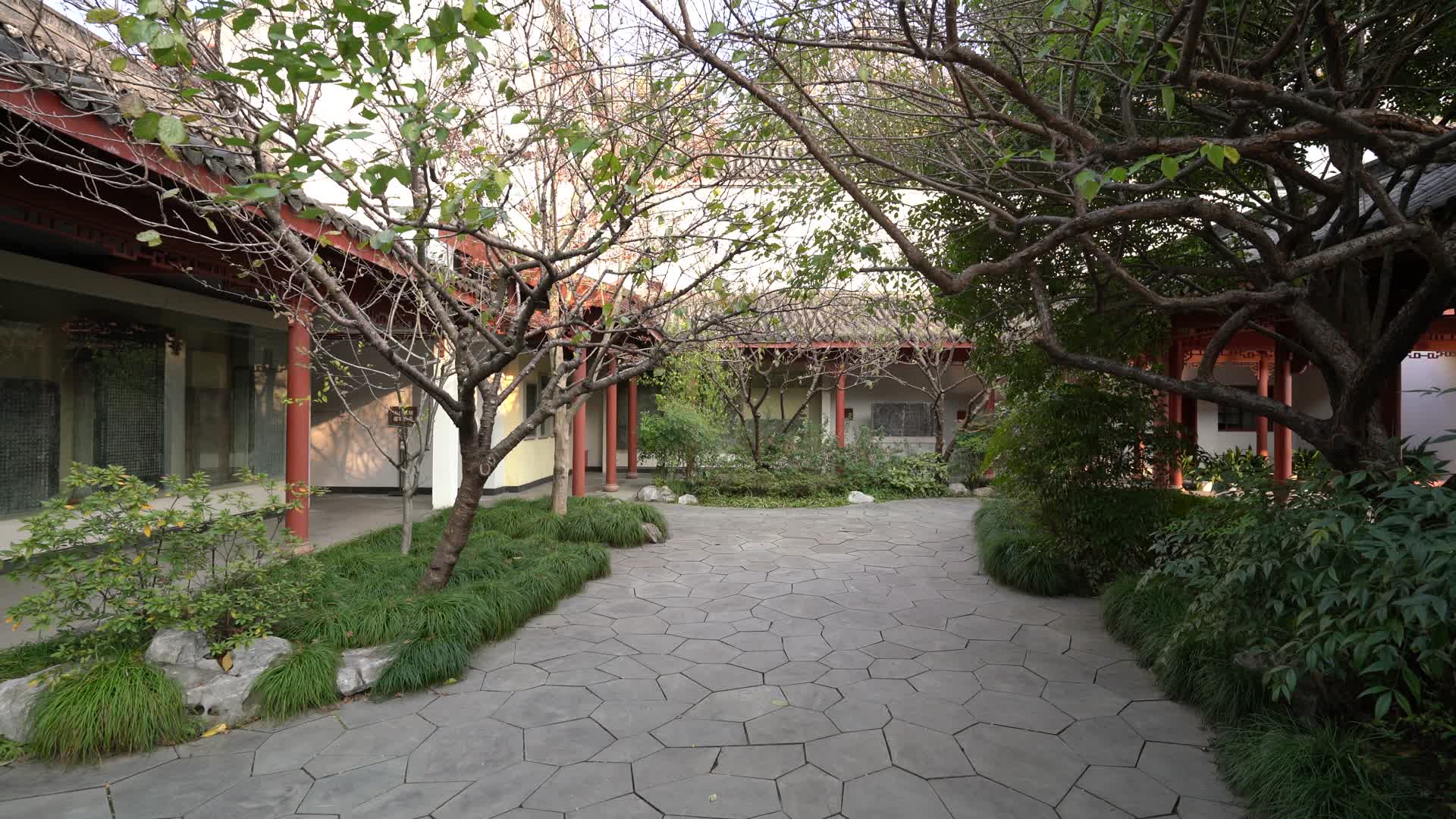 杭州西湖区官办学府孔庙视频的预览图