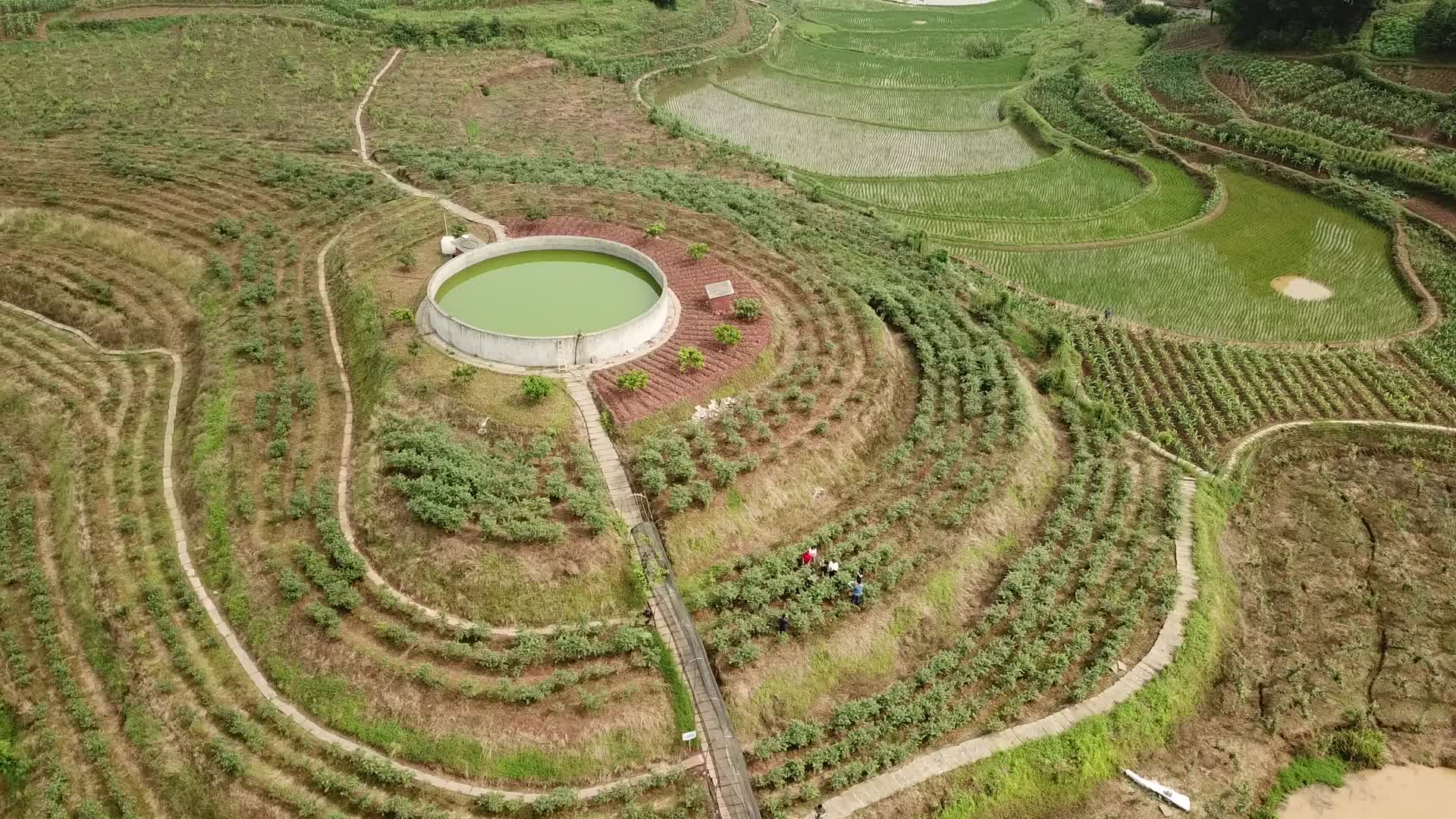 农业基地蓄水工程2K航拍视频视频的预览图