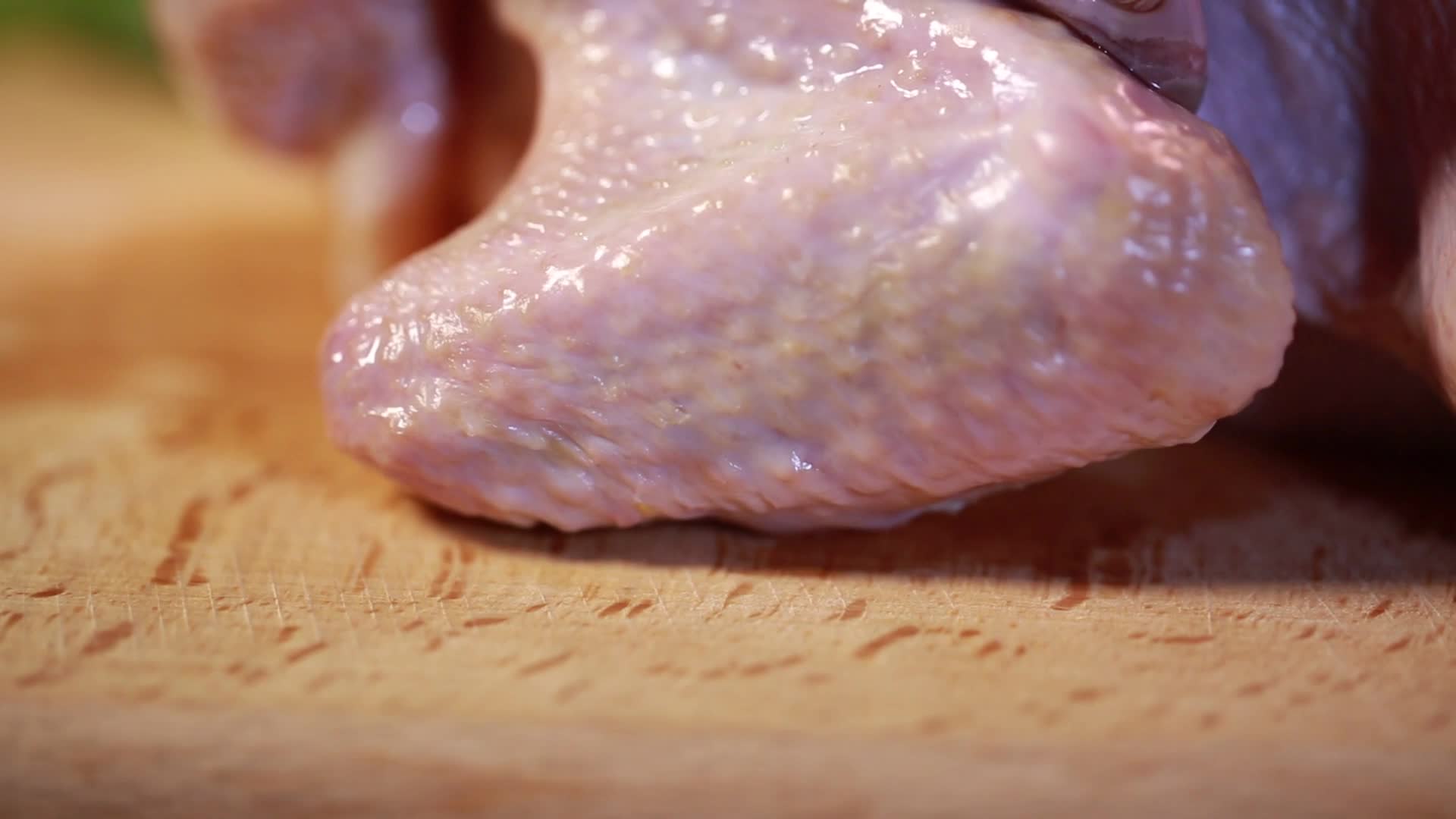 镜头合集肉鸡鸡肉各部位鸡皮鸡腿视频的预览图