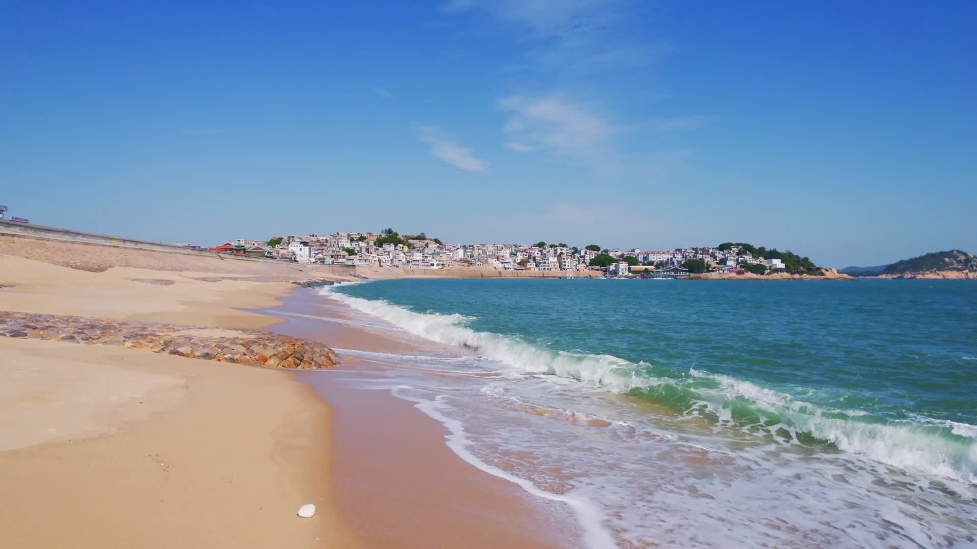 海滩风景航拍合辑4K视频的预览图