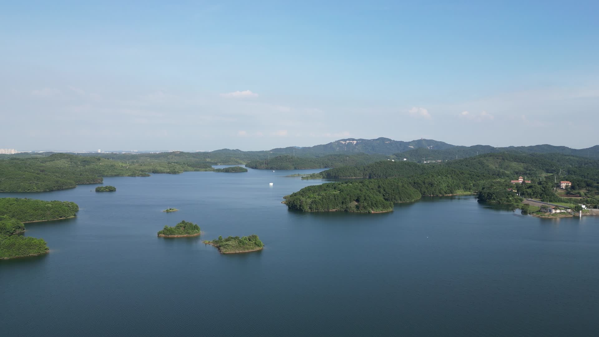 湖北木兰湖5A景区航拍视频的预览图