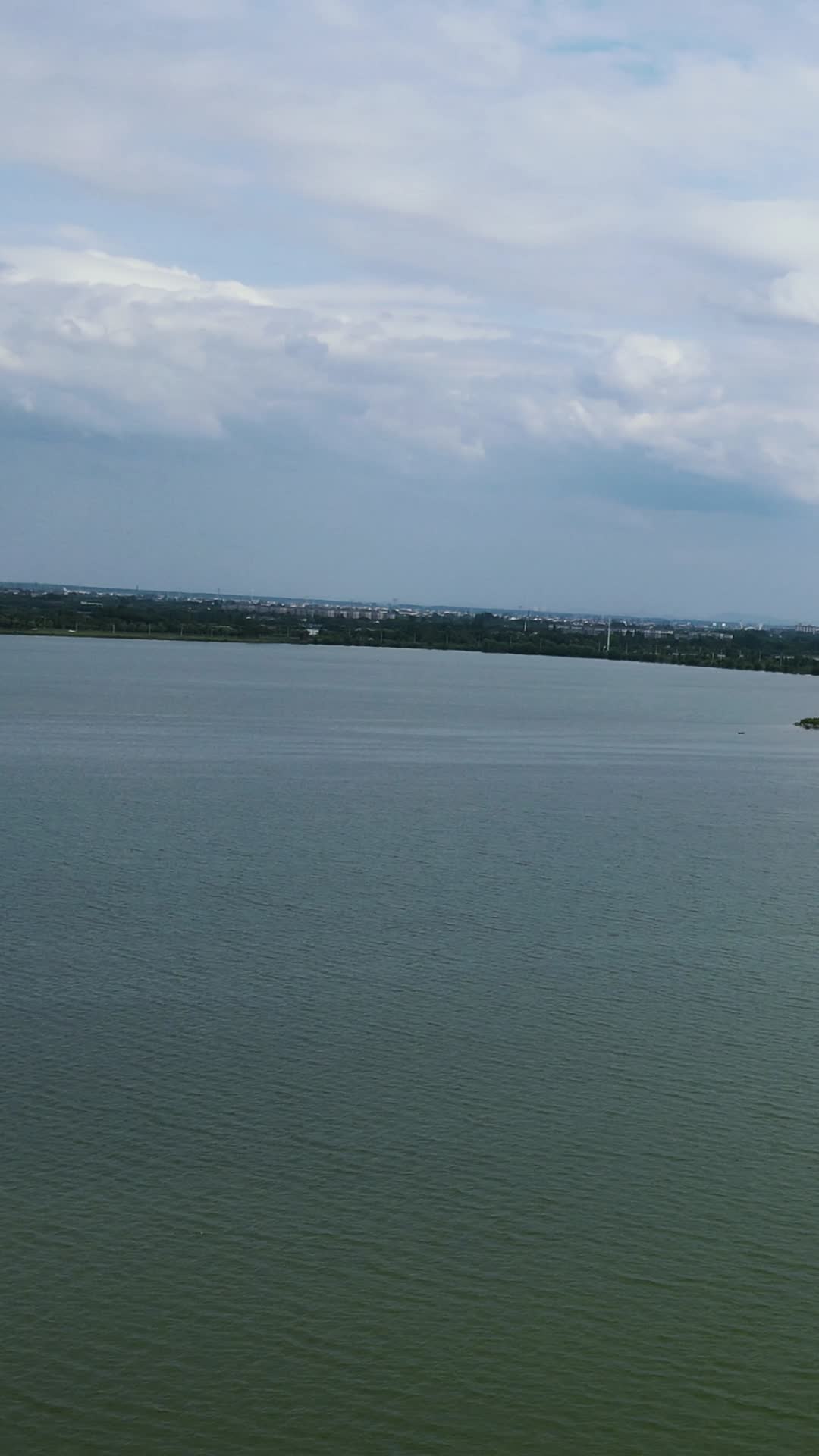 湖南常德柳叶湖4A景区竖屏航拍视频的预览图