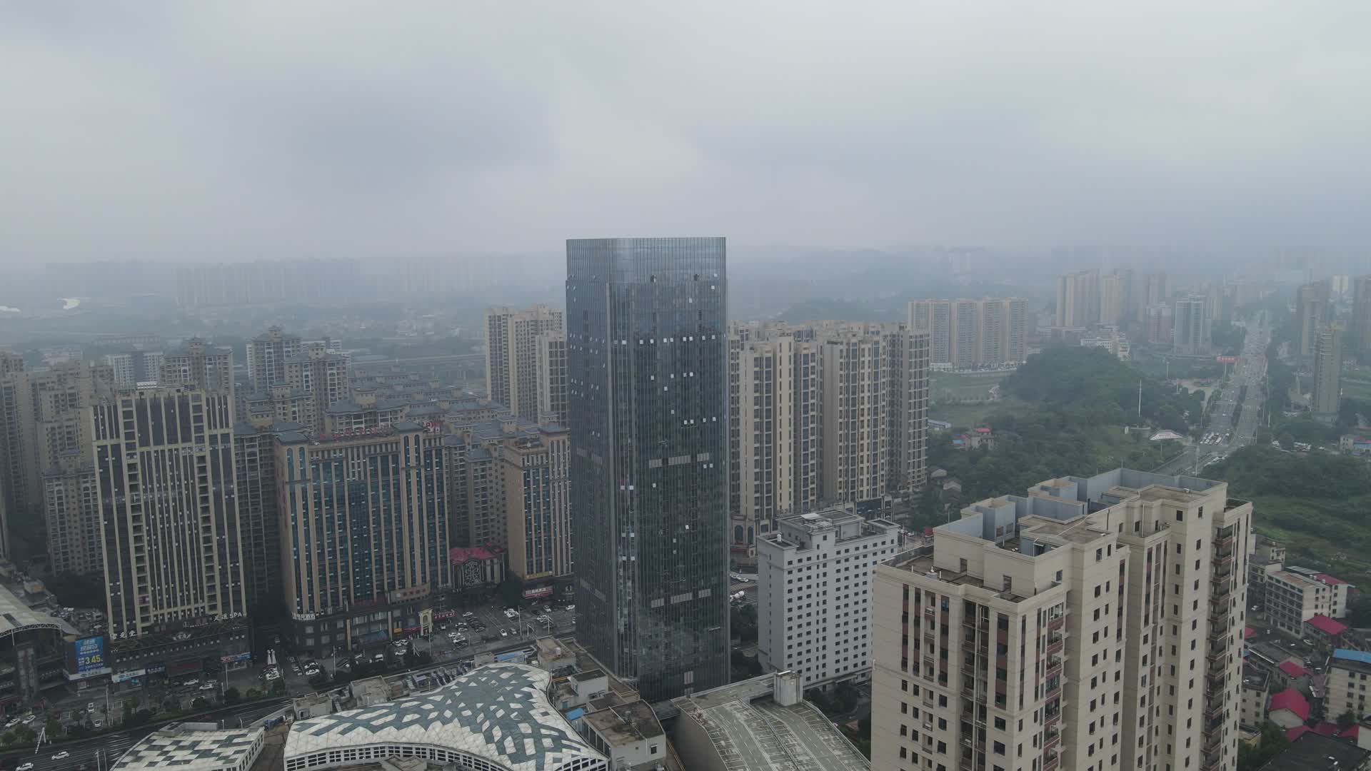 城市航拍湖南邵阳第一高楼视频的预览图