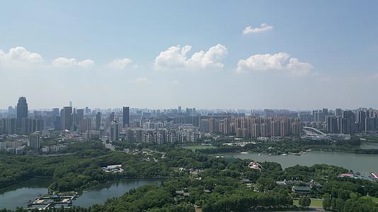 航拍湖北武汉汉口高楼建筑视频的预览图
