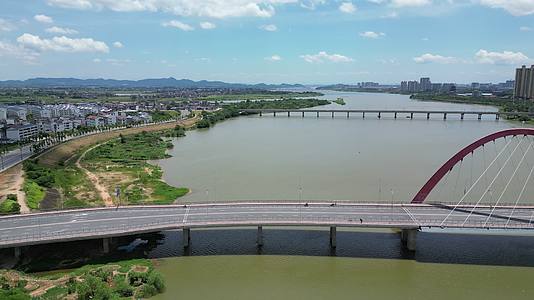 航拍江西抚州文昌二桥视频的预览图