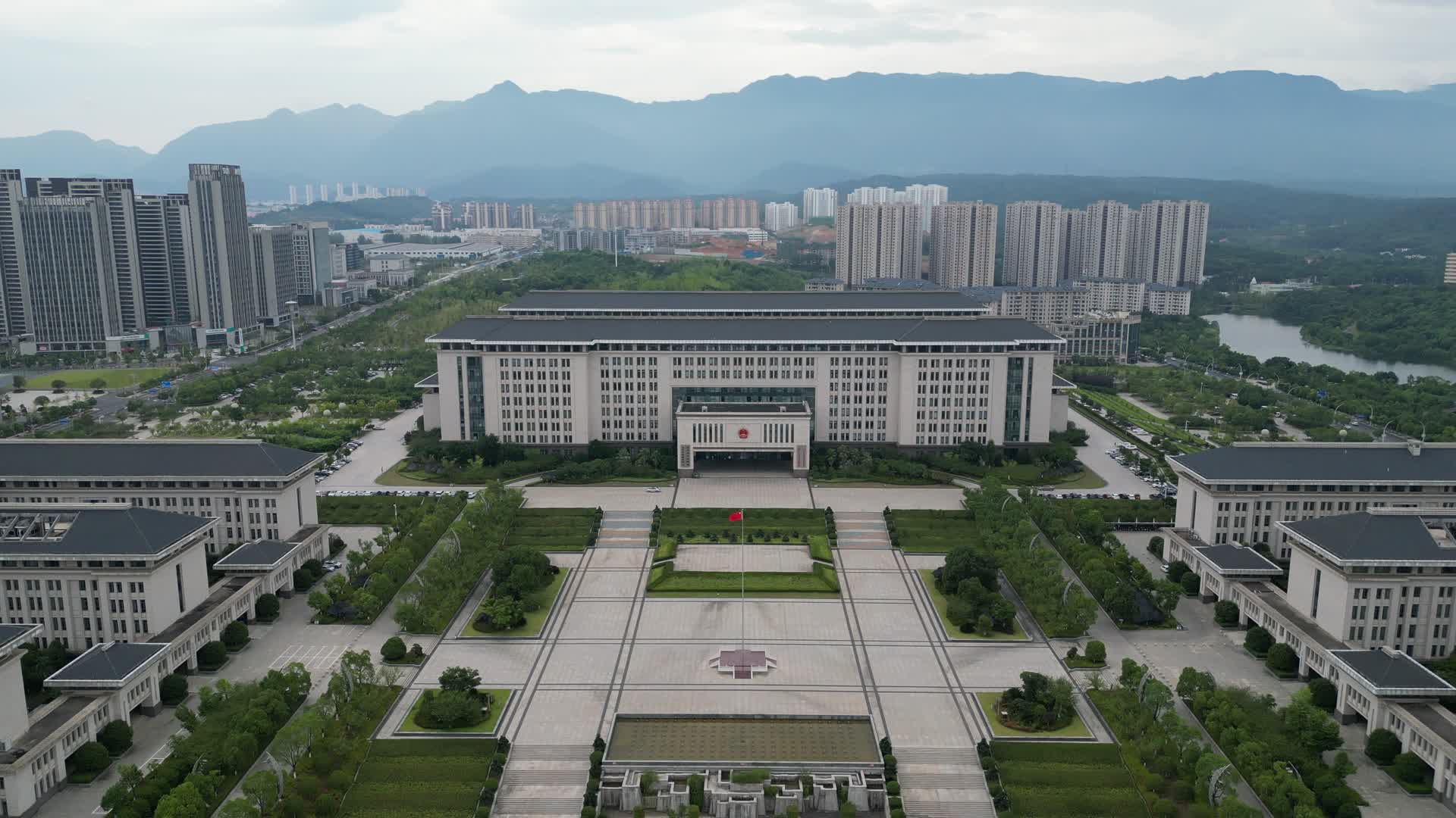 航拍江西九江市人民政府视频的预览图