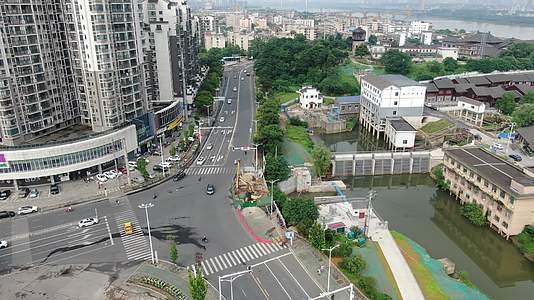 航拍湖南湘潭宝庆路新马路视频的预览图