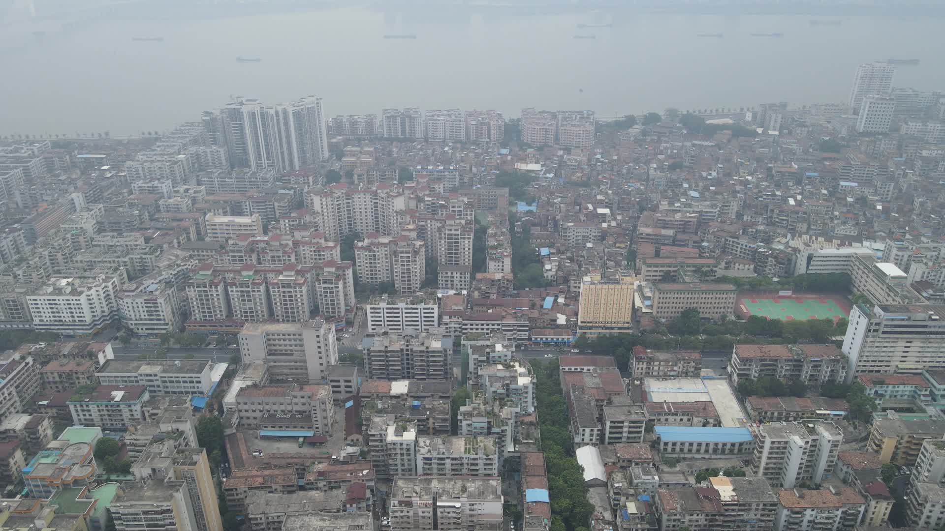 航拍城市群视频的预览图