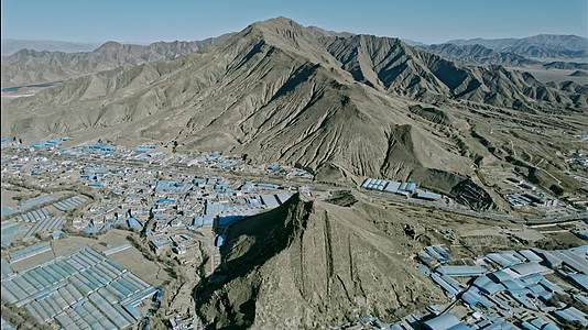 4k高清航拍西藏日客则高原风景自然风光视频的预览图