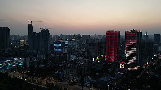 航拍湖北襄阳城市建设高楼建筑视频的预览图