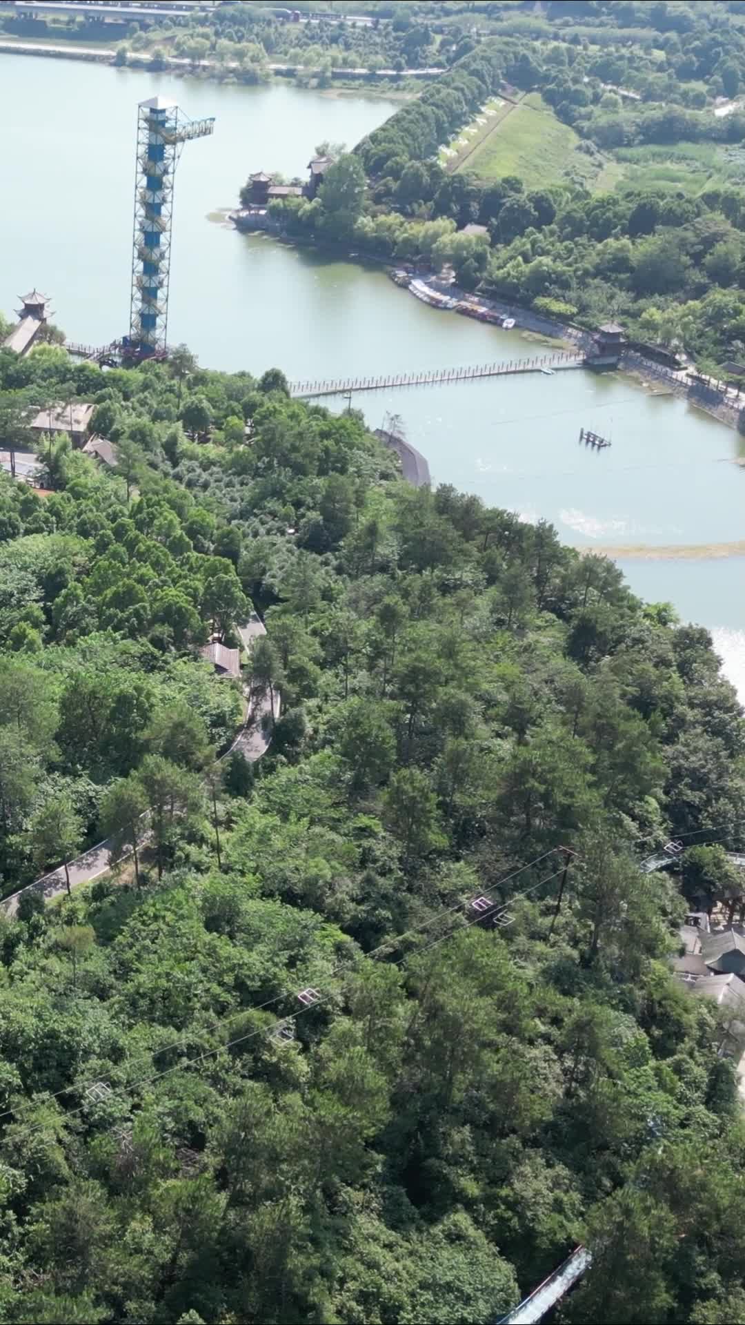 航拍湖北襄阳黄家湾风景区视频的预览图