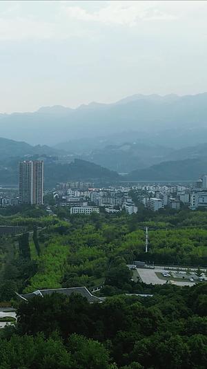 湖北宜昌秭归县城市风光航拍视频的预览图