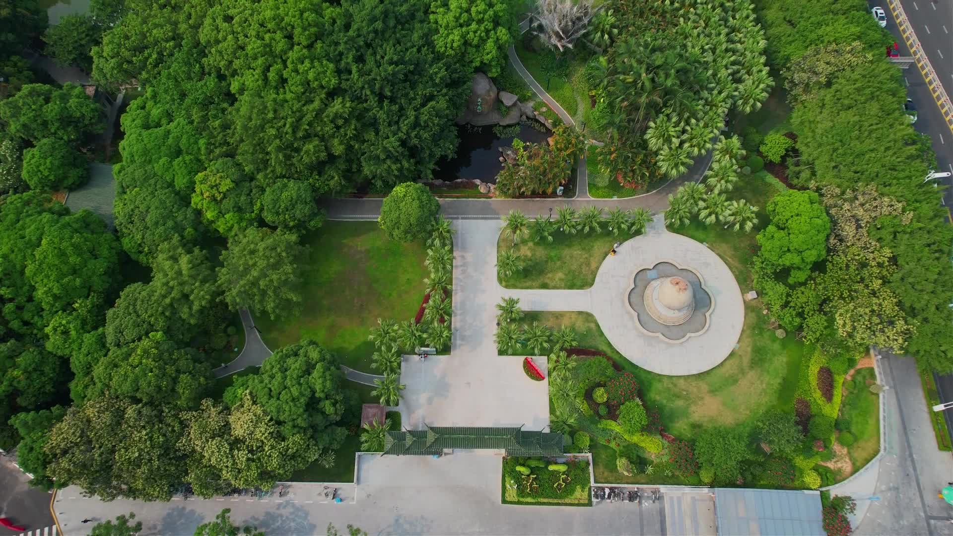 航拍厦门中山公园景观视频的预览图