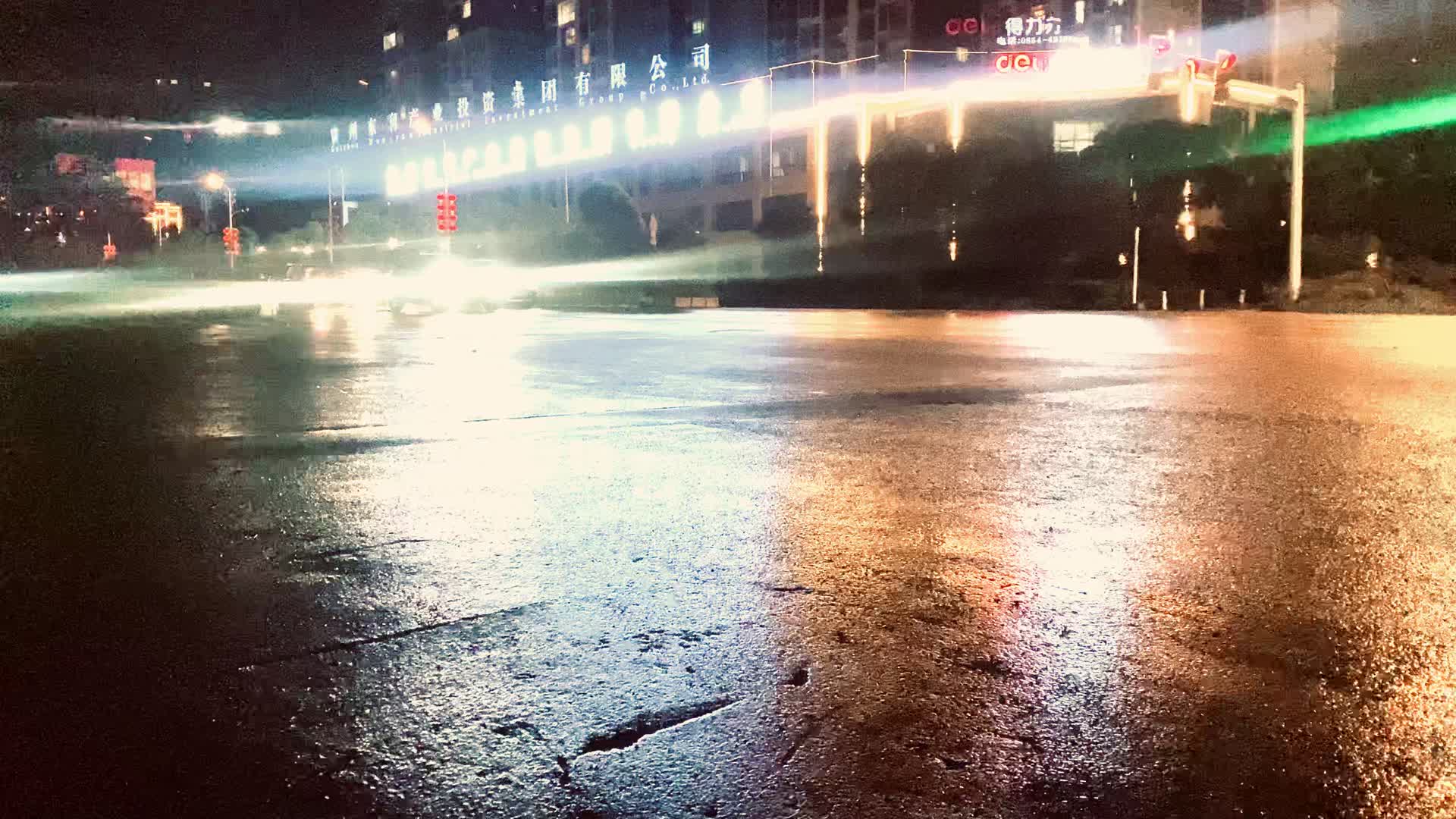落寞的街道视频的预览图