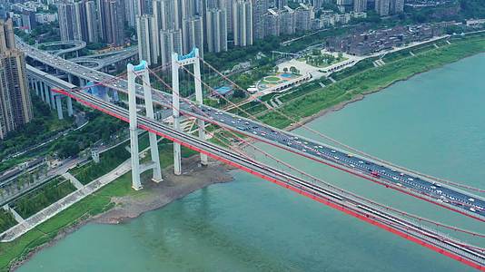 航拍城市交通基建建设城市桥梁实拍视频的预览图